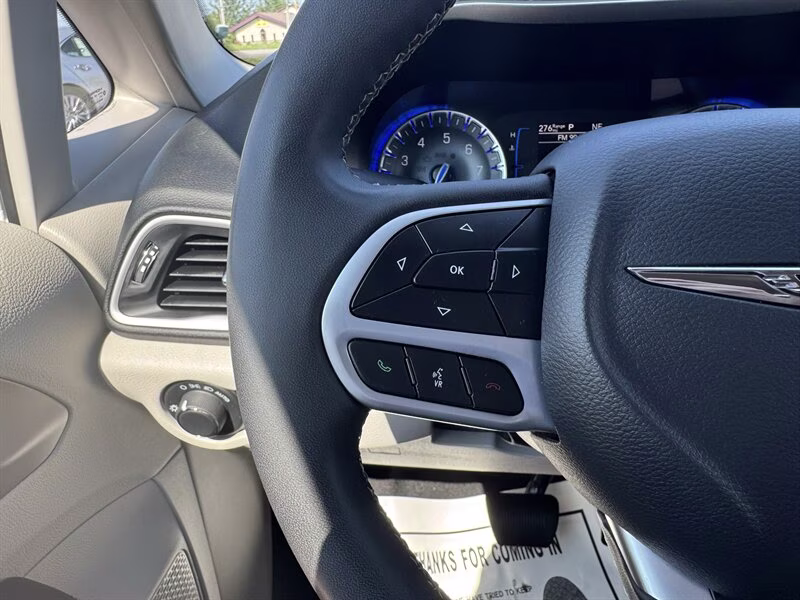 2024 Bright White Clear Coat Chrysler Voyager LX FWD Van