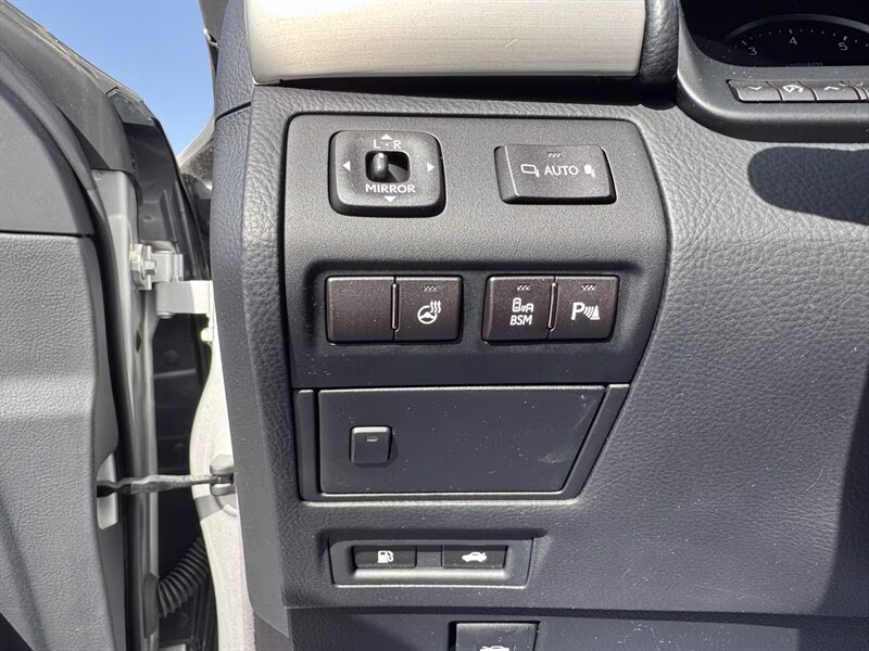 2015 Liquid Platinum Lexus LS 460 AWD Sedan