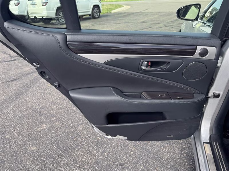 2015 Liquid Platinum Lexus LS 460 AWD Sedan