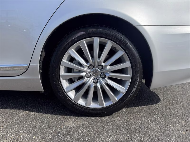 2015 Liquid Platinum Lexus LS 460 AWD Sedan