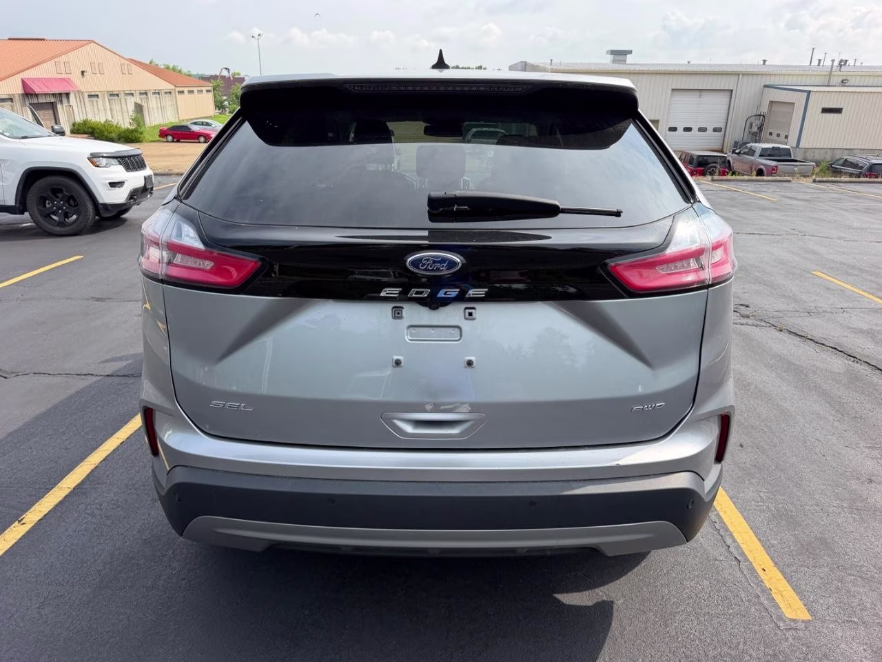 2024 Iconic Silver Metallic Ford Edge AWD AWD SUV