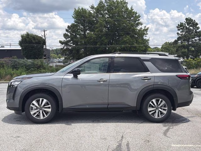 2026 Gun Metallic Nissan Pathfinder SL FWD SUV