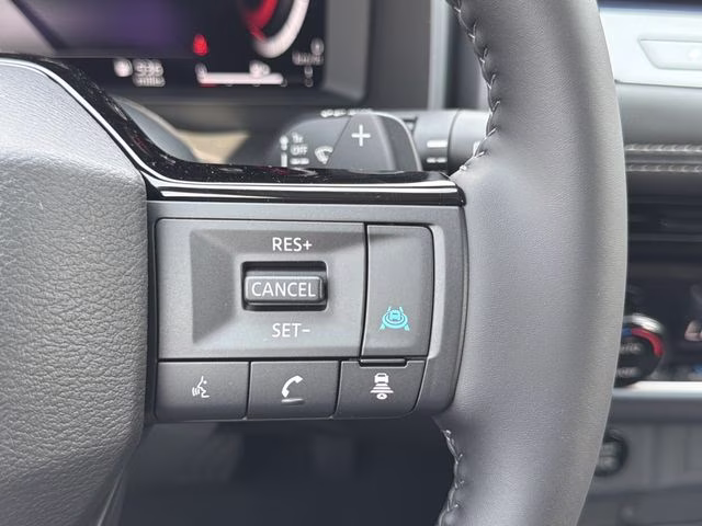 2026 Champagne Silver Metallic Nissan Rogue Platinum AWD SUV