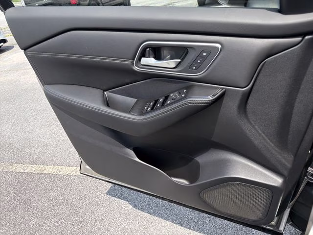 2026 Champagne Silver Metallic Nissan Rogue Platinum AWD SUV