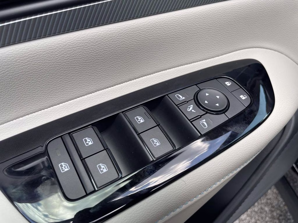 2026 Super Black Nissan Murano Platinum AWD SUV