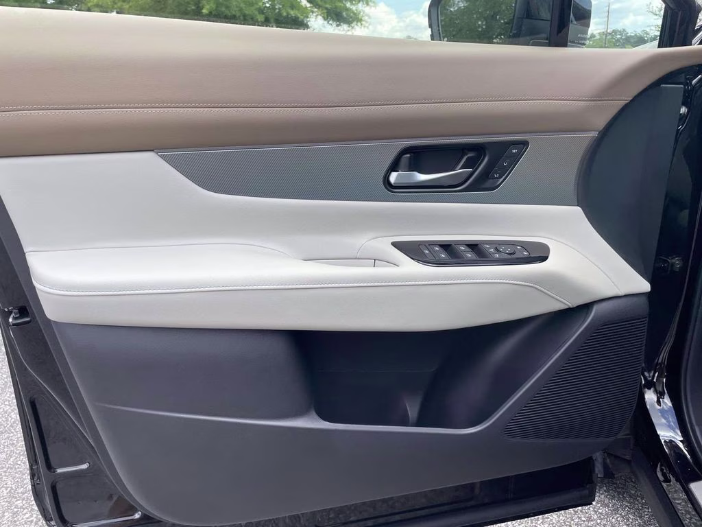 2026 Super Black Nissan Murano Platinum AWD SUV