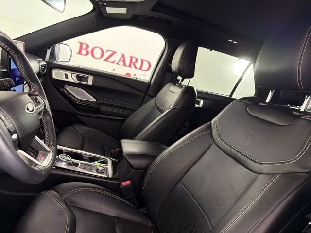 2022 Gray Metallic Ford Explorer ST 4X4 SUV