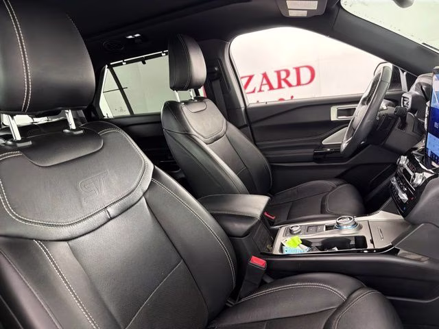 2022 Gray Metallic Ford Explorer ST 4X4 SUV
