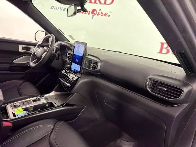 2022 Gray Metallic Ford Explorer ST 4X4 SUV