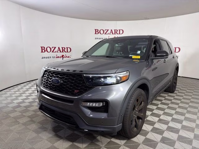 2022 Gray Metallic Ford Explorer ST 4X4 SUV