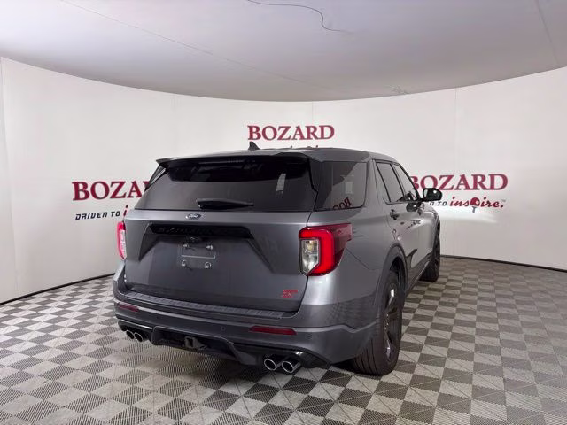 2022 Gray Metallic Ford Explorer ST 4X4 SUV