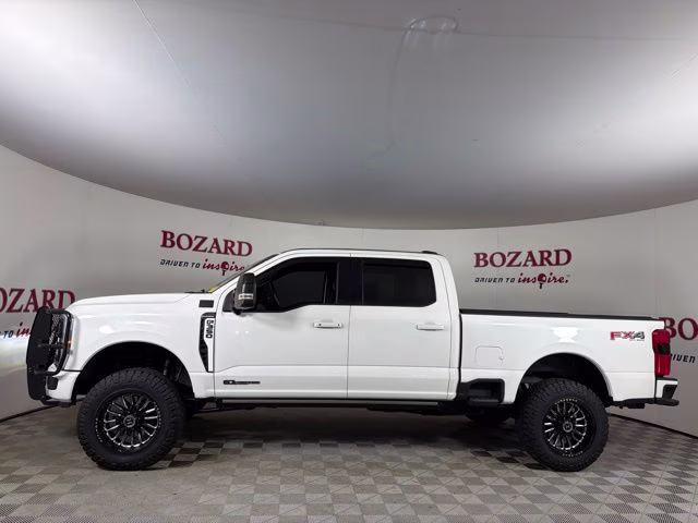 2025 White Metallic Ford Super Duty F-350 SRW Platinum 4X4 Truck