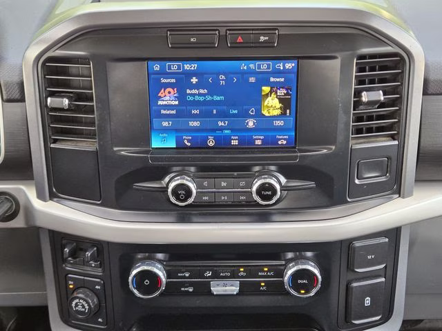 2023 Oxford White Ford F-150 XLT 4X4 Truck