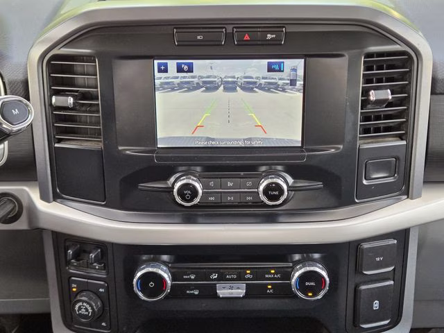 2023 Oxford White Ford F-150 XLT 4X4 Truck