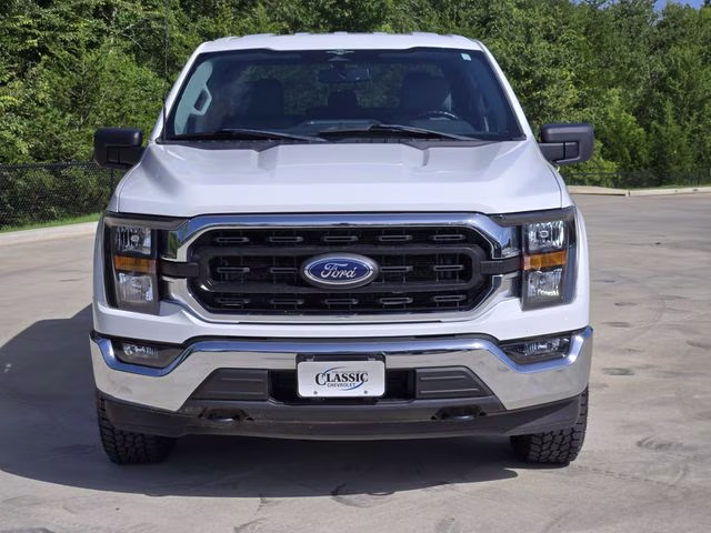 2023 Oxford White Ford F-150 XLT 4X4 Truck