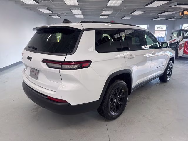 2026 Bright White Clearcoat Jeep Grand Cherokee L Altitude 4X4 SUV