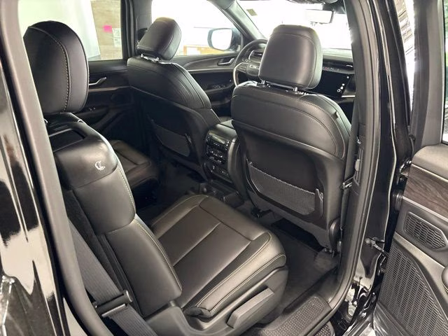 2026 Diamond Black Crystal Pearlcoat Jeep Grand Cherokee L 85th Anniversary Edition 4X4 SUV