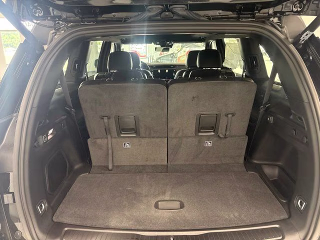 2026 Diamond Black Crystal Pearlcoat Jeep Grand Cherokee L 85th Anniversary Edition 4X4 SUV