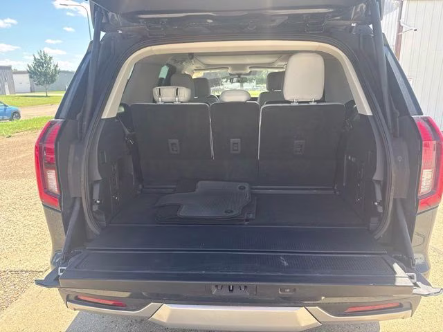 2025 Blue Metallic Ford Expedition Platinum 4X4 SUV