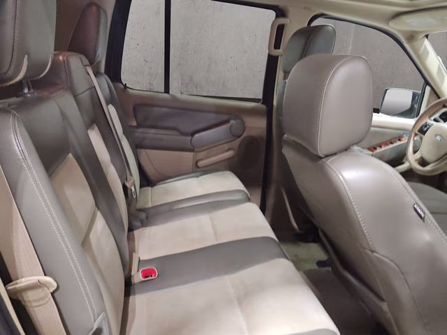 2007 Dark Stone Clearcoat Metallic Ford Explorer Eddie Bauer 4X4 SUV