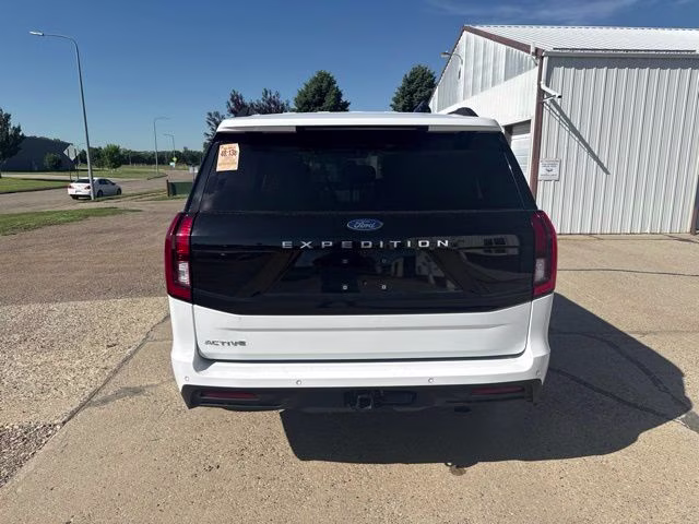 2025 Oxford White Ford Expedition Active 4X4 SUV