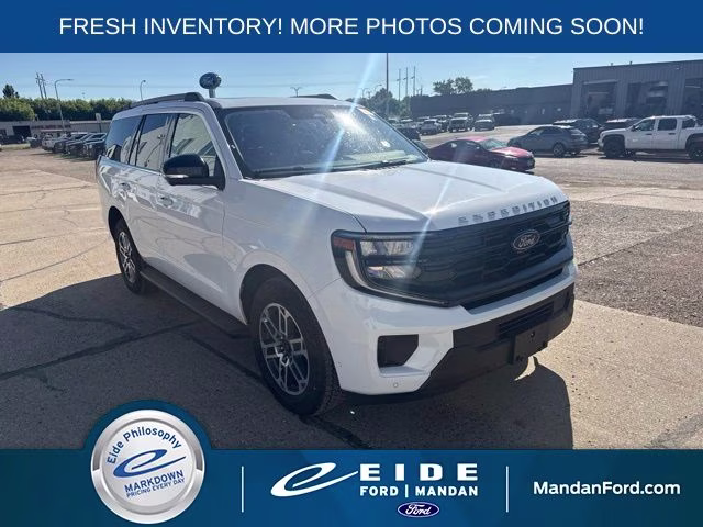 2025 Oxford White Ford Expedition Active 4X4 SUV