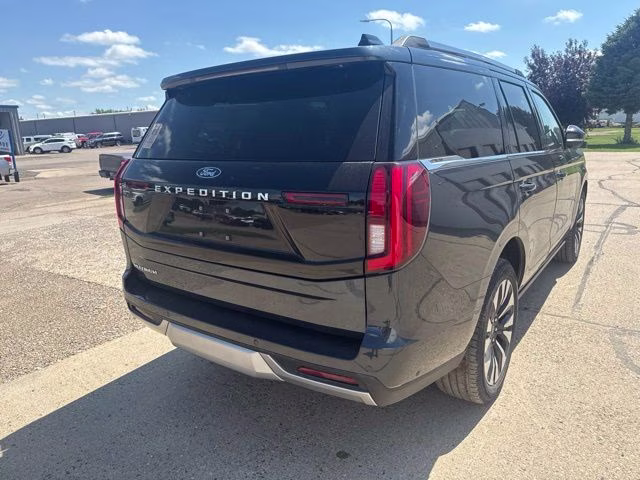 2025 Blue Metallic Ford Expedition Platinum 4X4 SUV