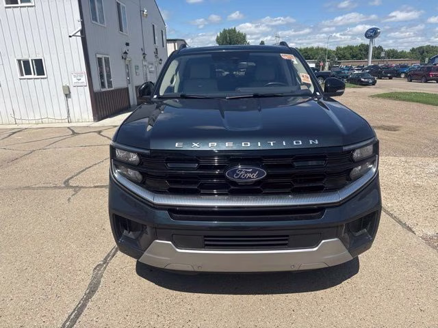 2025 Blue Metallic Ford Expedition Platinum 4X4 SUV