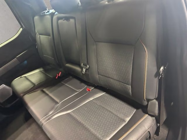 2024 White Metallic Ford F-150 Lariat 4X4 Truck