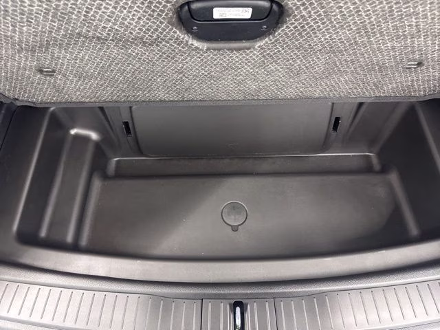 2026 Bright White Clearcoat Jeep Grand Cherokee L Altitude 4X4 SUV