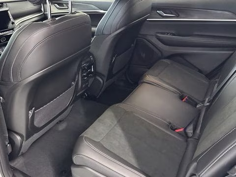 2026 Bright White Clearcoat Jeep Grand Cherokee L Altitude 4X4 SUV