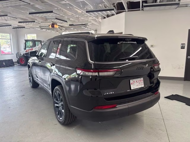 2026 Diamond Black Crystal Pearlcoat Jeep Grand Cherokee L 85th Anniversary Edition 4X4 SUV