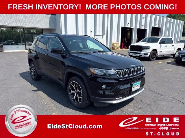 2025 Jeep Compass Limited 4X4's photo
