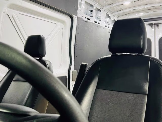 2024 Oxford White Ford Transit-250 Base RWD Van
