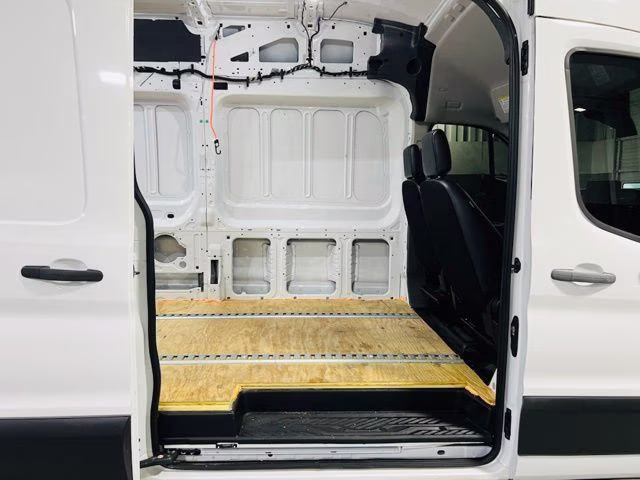 2024 Oxford White Ford Transit-250 Base RWD Van