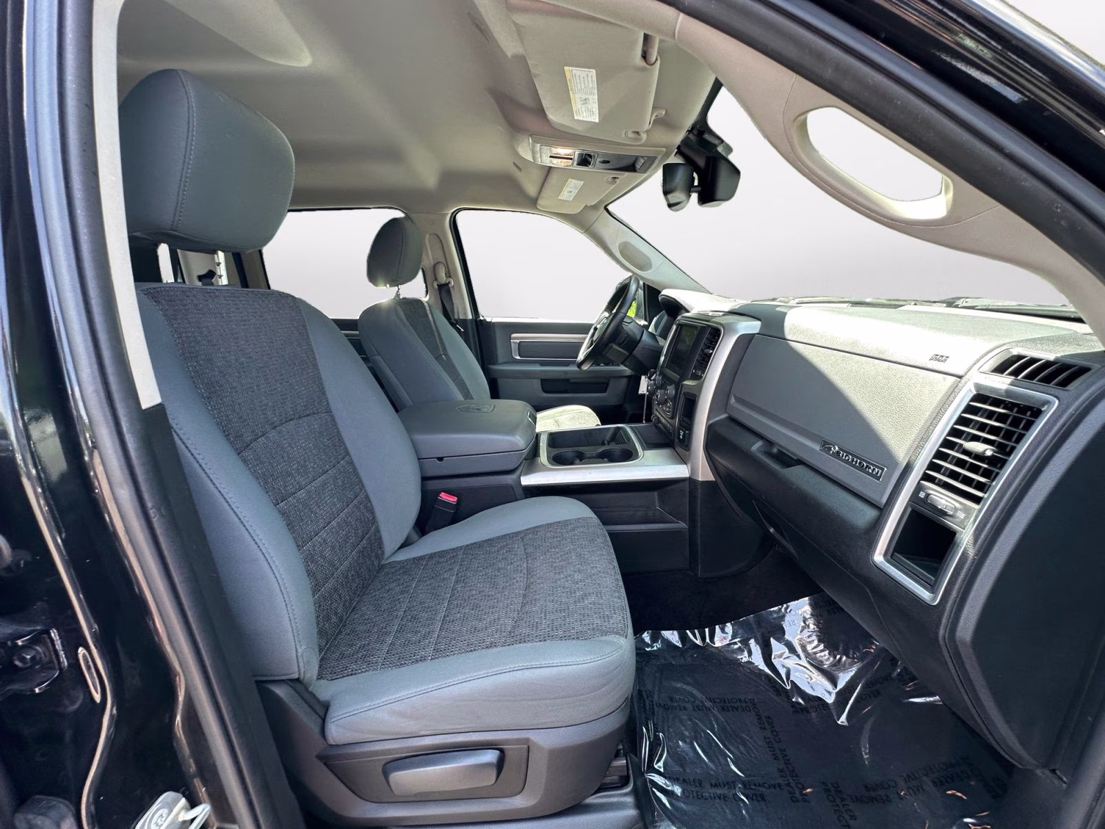 2017 Brilliant Black Crystal Pearlcoat Ram 1500 Big Horn 4X4 Truck