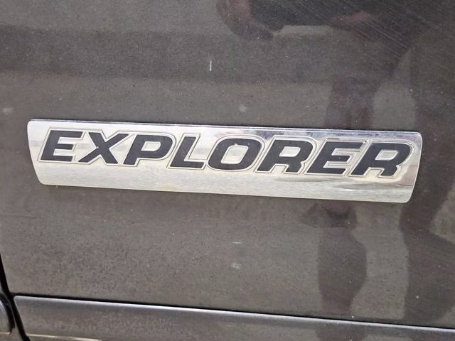2007 Dark Stone Clearcoat Metallic Ford Explorer Eddie Bauer 4X4 SUV
