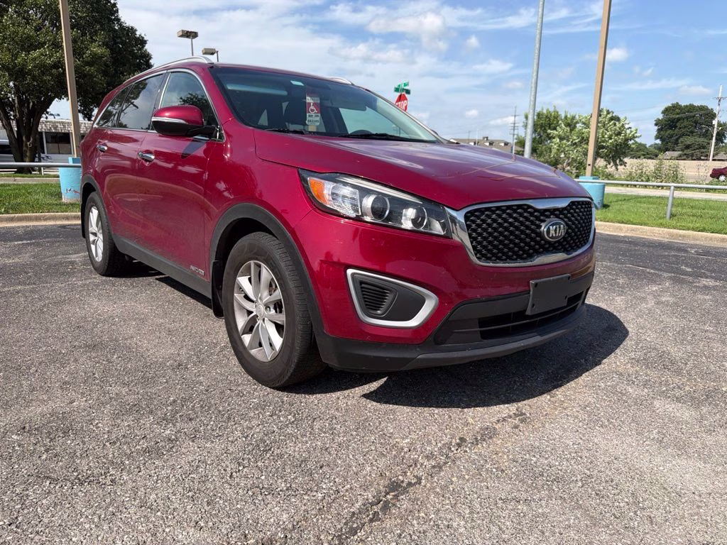 2018 Remington Red Metallic Kia Sorento LX AWD SUV