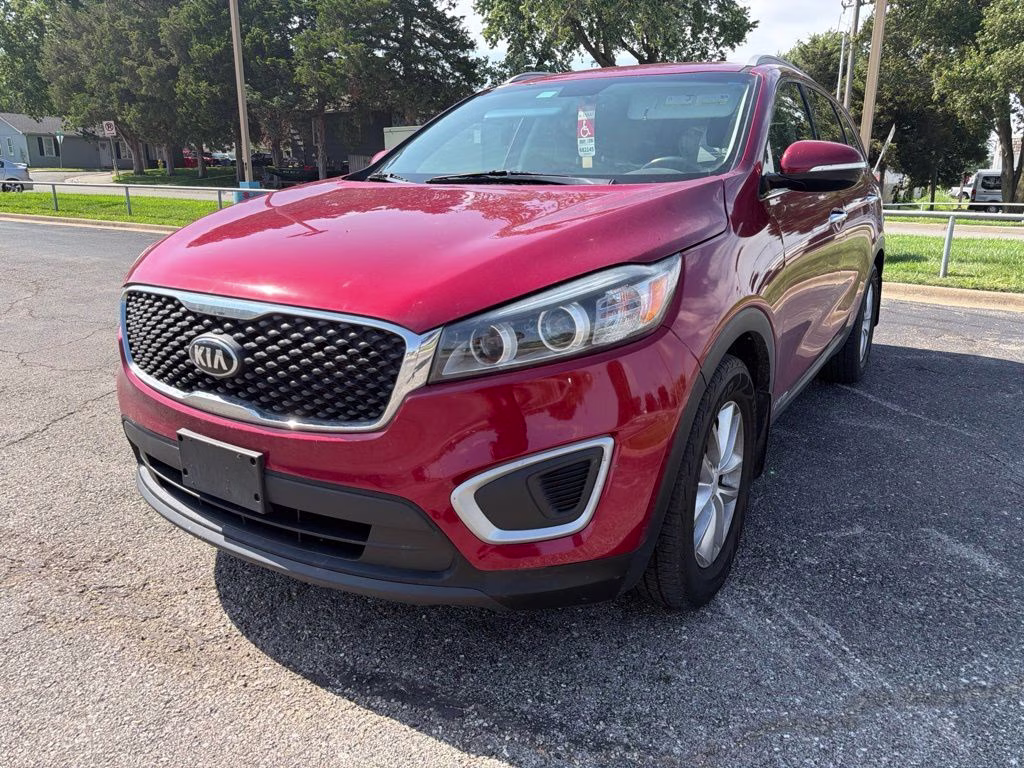 2018 Remington Red Metallic Kia Sorento LX AWD SUV