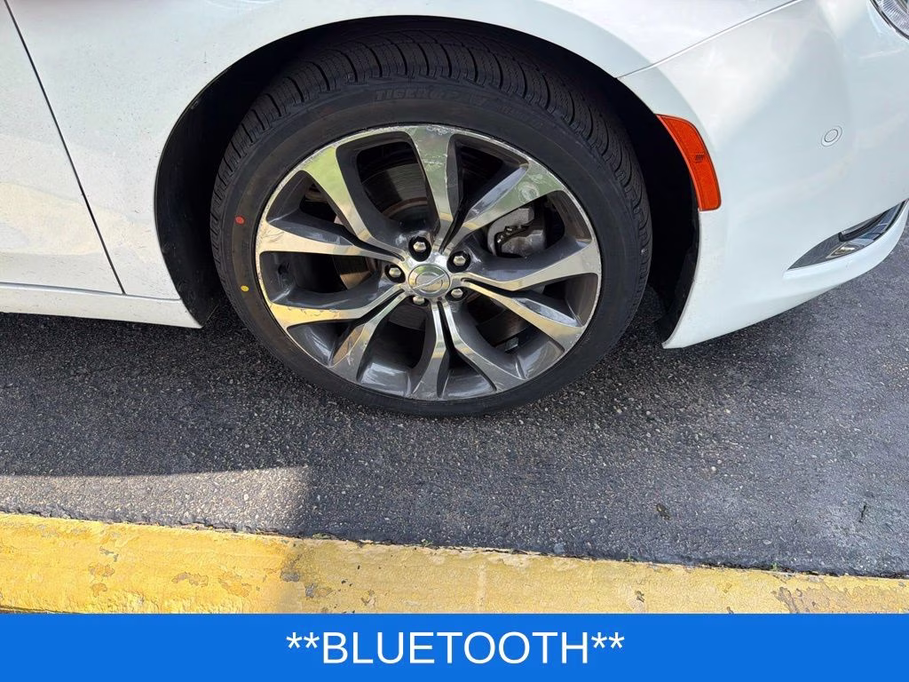 2015 Bright White Clearcoat Chrysler 200 C AWD Sedan