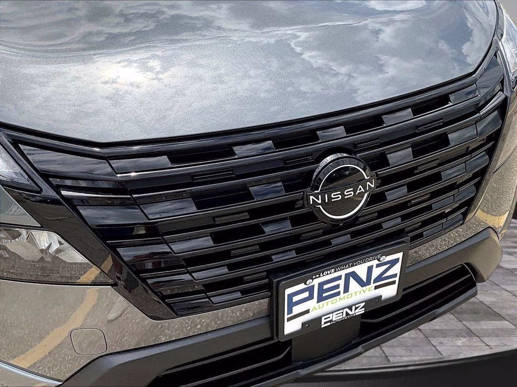 2026 Gun Metallic Nissan Rogue Dark Armor AWD SUV