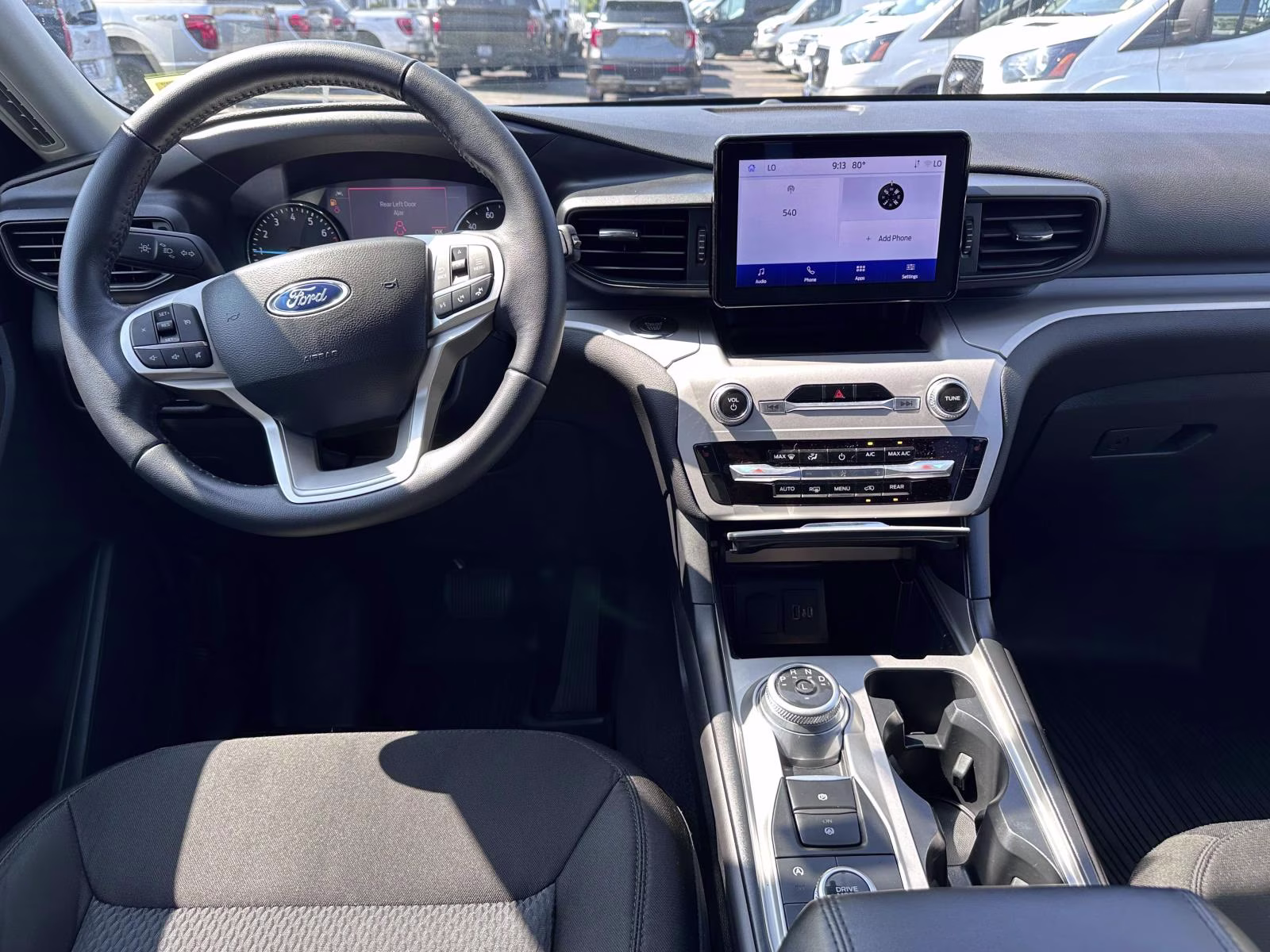 2023 Iconic Silver Metallic Ford Explorer XLT 4WD 4X4 SUV