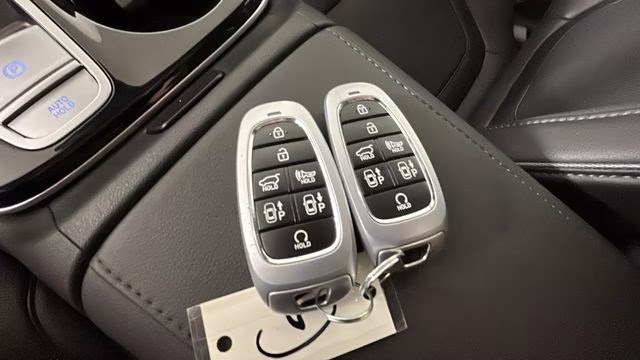 2023 Portofino Gray Hyundai Tucson Limited AWD SUV