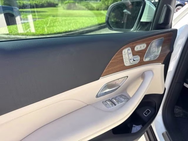 2026 White Mercedes-Benz GLS GLS 450 AWD SUV