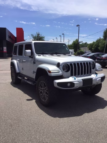 2023 Silver Zynith Clearcoat Jeep Wrangler Sahara 4xe 4X4 SUV