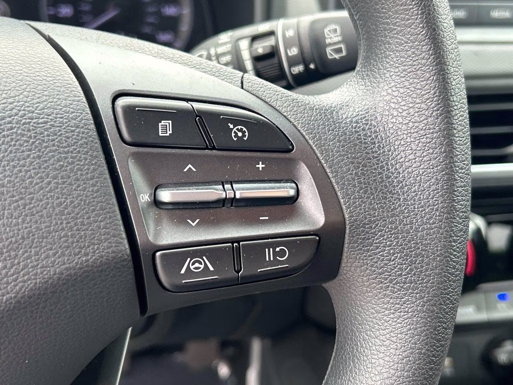 2023 Cyber Silver Hyundai Kona SEL AWD SUV