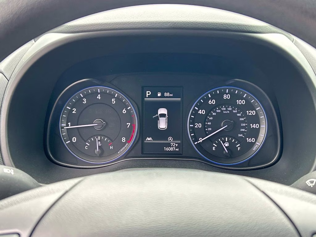 2023 Cyber Silver Hyundai Kona SEL AWD SUV