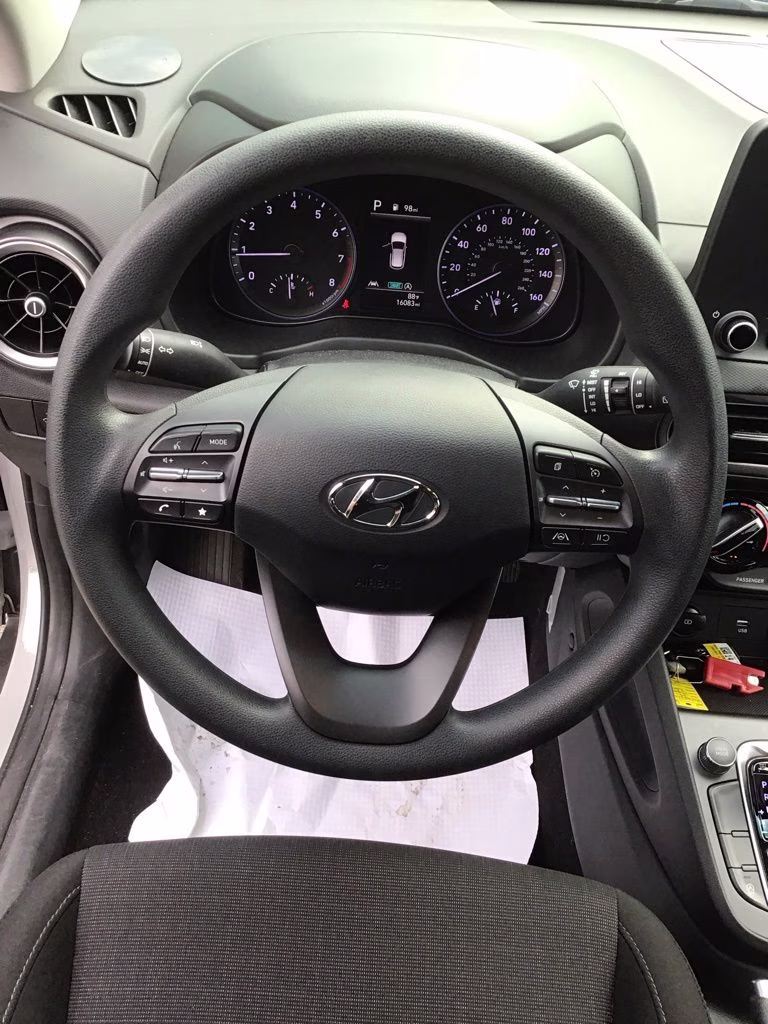 2023 Cyber Silver Hyundai Kona SEL AWD SUV