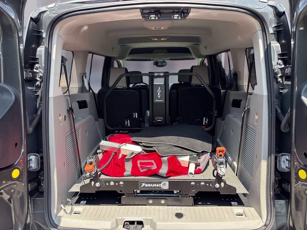 2019 Magnetic Ford Transit Connect XLT FWD Crossover