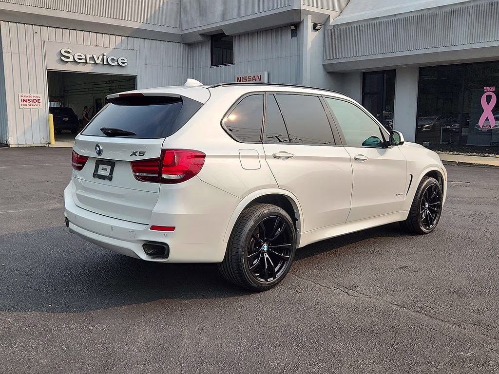 2016 White Metallic BMW X5 xDrive50i AWD SUV